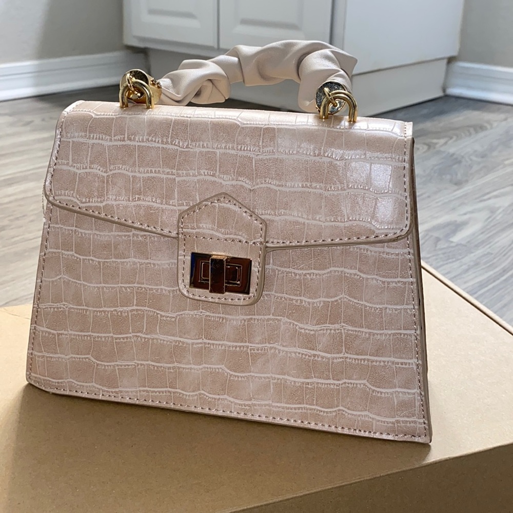Soft Beige Leather Purse